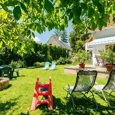 Nadori 3 By Interhome