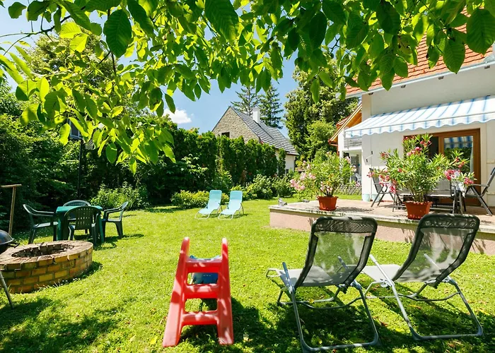 Nadori 3 By Interhome